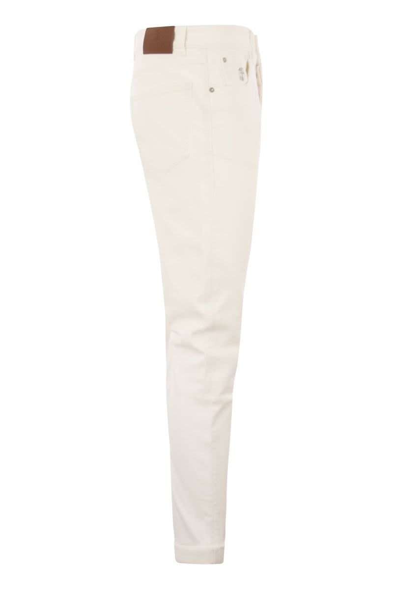 Shop Brunello Cucinelli Men's White Leisure Fit Denim Jeans For Spring/summer 2024 In Beige