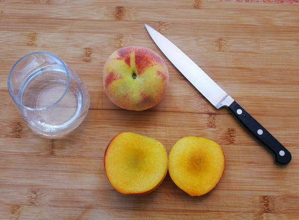 Pfirsichfrucht, ideal für die Haut im Sommer