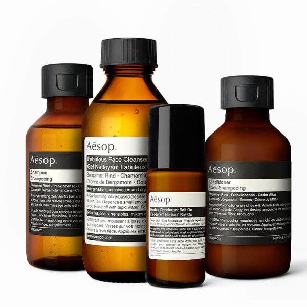 Aesop Cleaning Essential Kit provides a luxurious grooming experience for Father's Day.