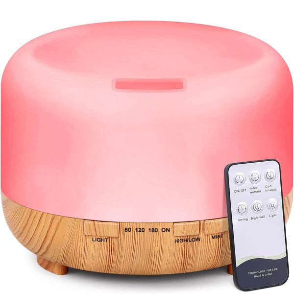 An elegant aromatherapy diffuser, a soothing graduation gift for doctors, enhancing their relaxation time.