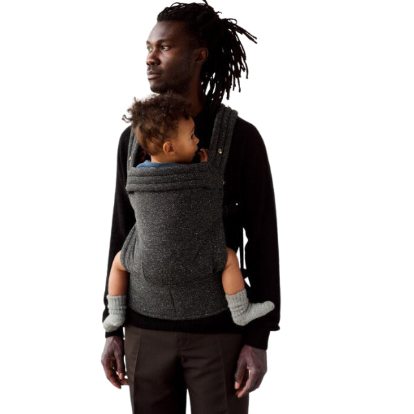 Artipoppe Zeitgeist Charcoal baby carrier, stylish and practical, topping the list of gifts for new dads.