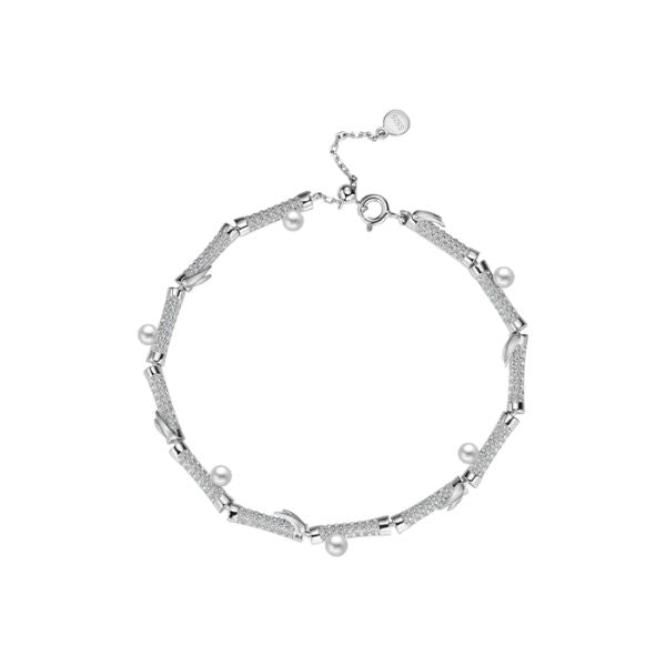 Bamboo Link Bracelet is a sustainable and fashionable choice.