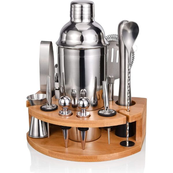 Barware Set, a chic and practical wedding gift for friends who enjoy entertaining.