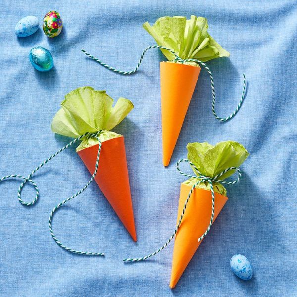 Present Easter treats in style with our DIY Carrot Treat Cones as a festive and adorable packaging idea.