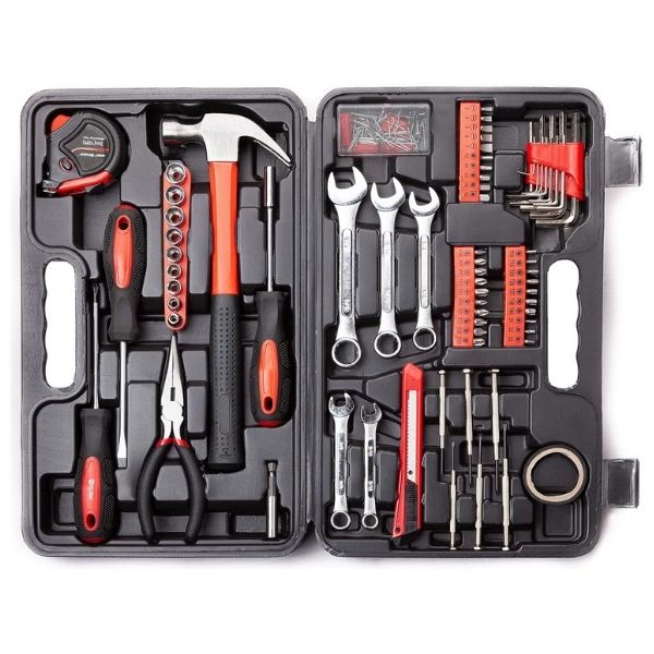 Cartman 148-Piece Tool Kit, a comprehensive and practical graduation gift for him to tackle new challenges.