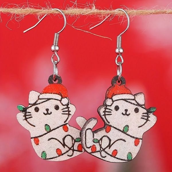 Embark on a festive journey with the Cat Earrings, the quintessential gift for the devoted cat mom.