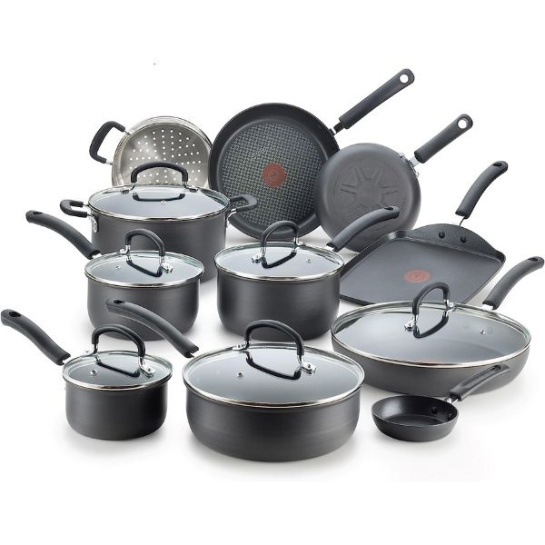 Premium Cookware Set, a practical and stylish Wedding Gift for a Friend who loves to cook.
