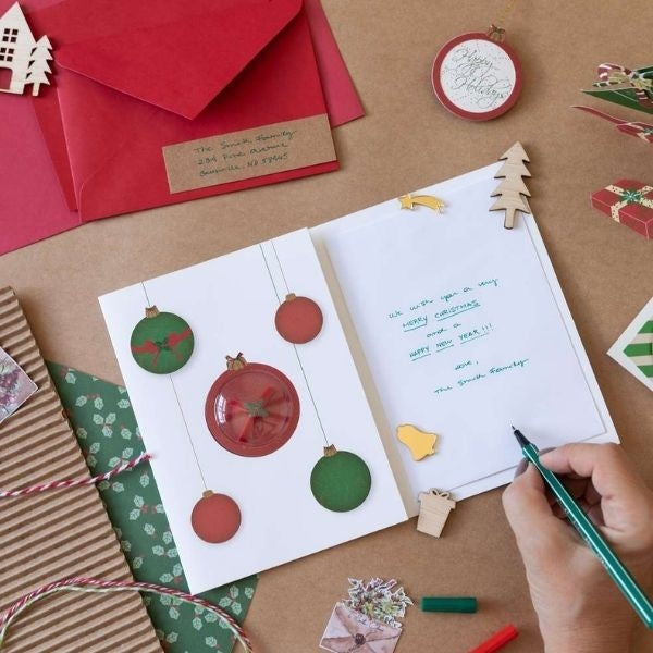 Celebrate Christmas Card Day with inspiring tips, examples, and avoidable mistakes.