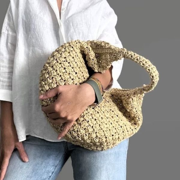Crochet Bag Pattern as a creative and personal summer gift choice.