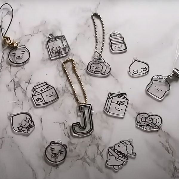 Create a Custom Keychain from a Takeout Container for a unique DIY gift for your boyfriend.