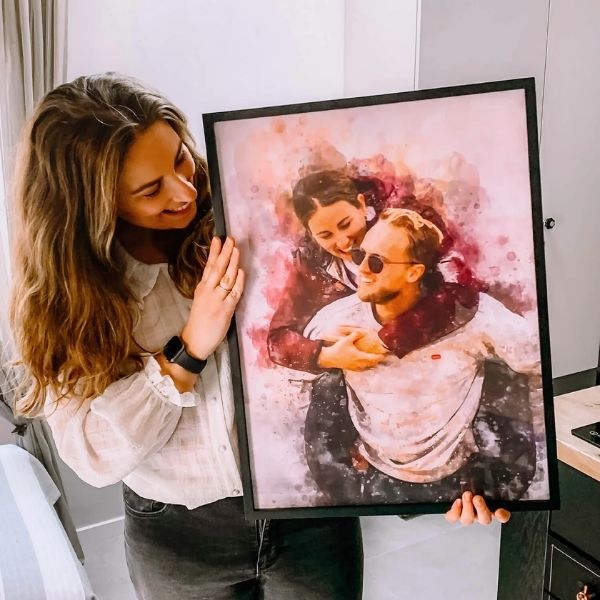 Commission a Customized Watercolor Portrait of Her, a personalized Valentine's Day gift that immortalizes her beauty and uniqueness in a piece of art