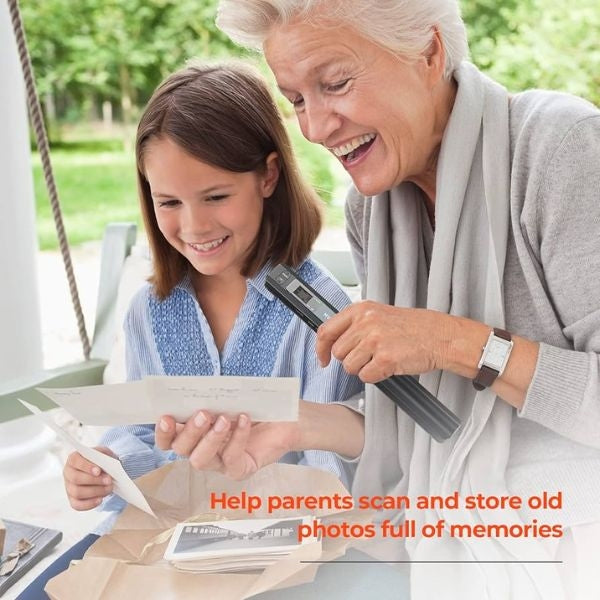 A state-of-the-art Digital Memory Scanner for Grandparents, a high-tech Christmas gift to capture cherished memories