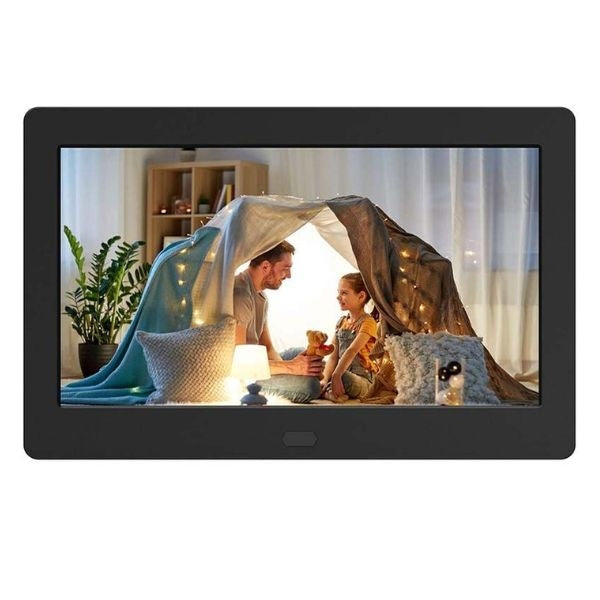 A Digital Photo Frame with IPS Screen is a perfect Christmas Gift for Parent.