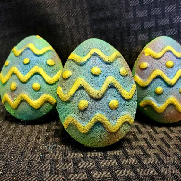 Easter Egg Bath Bombs as a festive and fun Easter gift for wives.