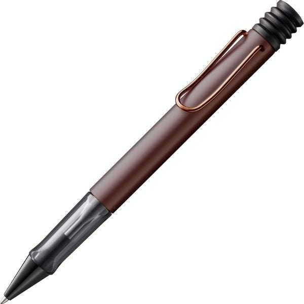A stylish and sophisticated elegant pen, a thoughtful graduation gift for doctors, perfect for professional use.