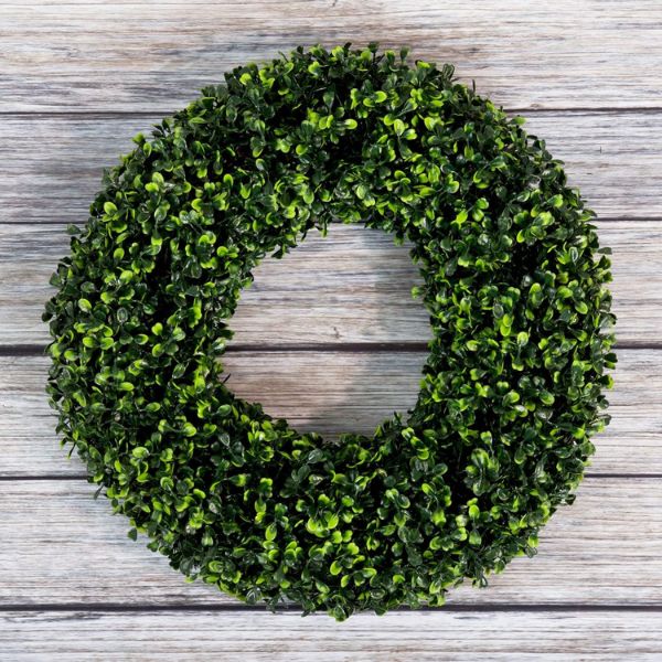 Faux Boxwood Wreath, a timeless DIY gift for friends, adding a touch of greenery to their space.
