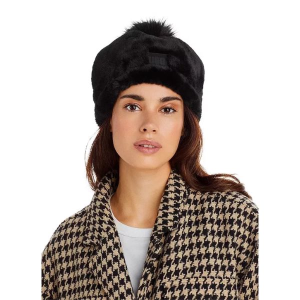 A luxurious faux fur beanie adds warmth and style to your winter wardrobe for girlfriends' moms