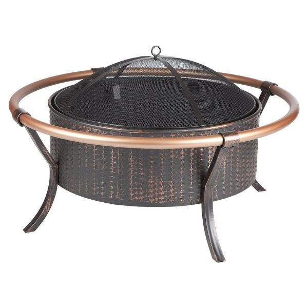 A cozy firepit for unforgettable evenings – a warm mom birthday gift.