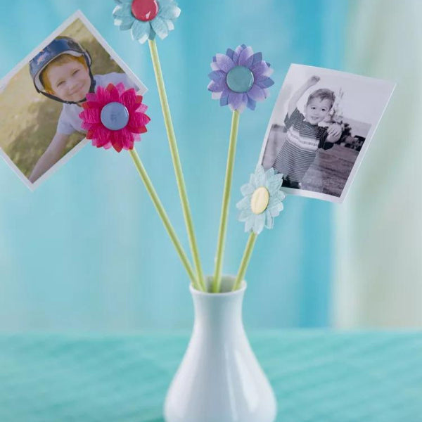 Decorative flower vase with integrated photos, perfect for mom's favorite blooms