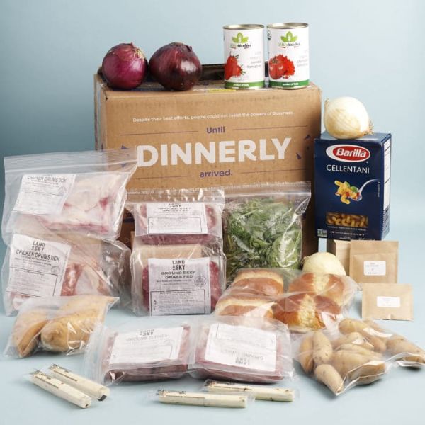 A beautifully presented meal kit from a food subscription service, ready for preparation - a convenient meal kit, thoughtful gifts for stay at home moms.