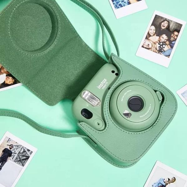 Fujifilm Instax Mini 11 Instant Camera christmas gift ideas