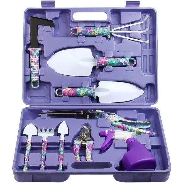 Complete garden tools set for the grandma with a green thumb, an ideal gift.