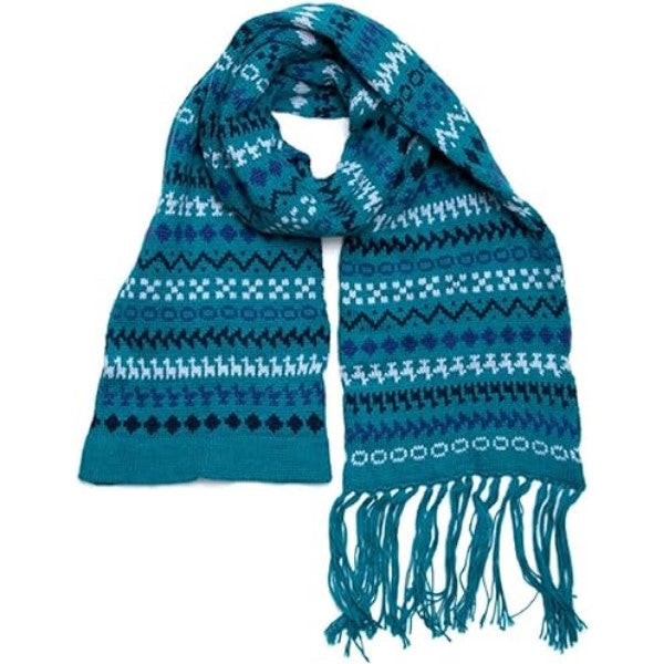 A warm, hand-knit scarf, a perfect DIY gift for mom, showcasing your creative love and care.