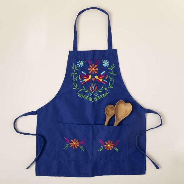 A handmade apron, a crafty and cherished DIY gift for mom.