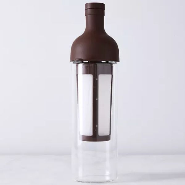 Hario Cold Brew Coffee Bottle, an elegant anniversary gift for husbands who are coffee enthusiasts.
