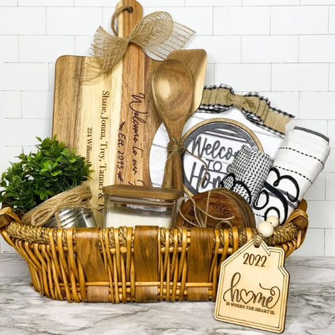 House Warming Gift Basket, a warm welcome for family gift basket ideas.