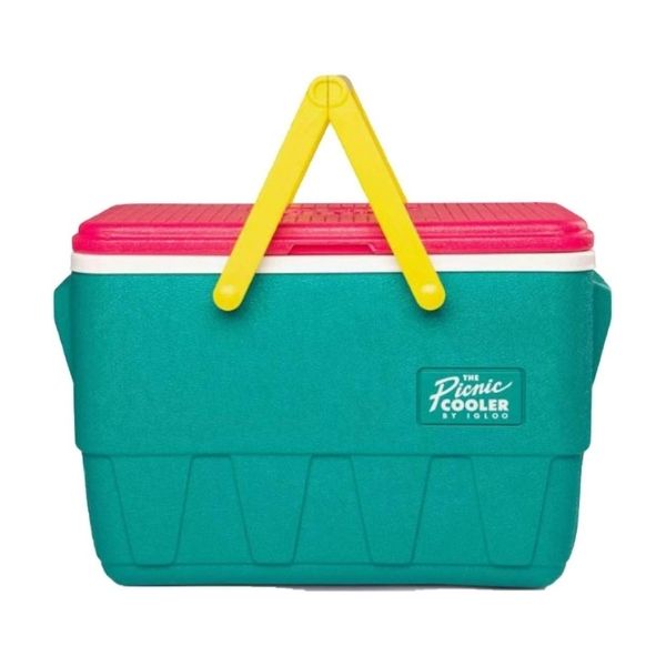 Igloo's retro cooler totes food and drink while serving vintage picnic charm.
