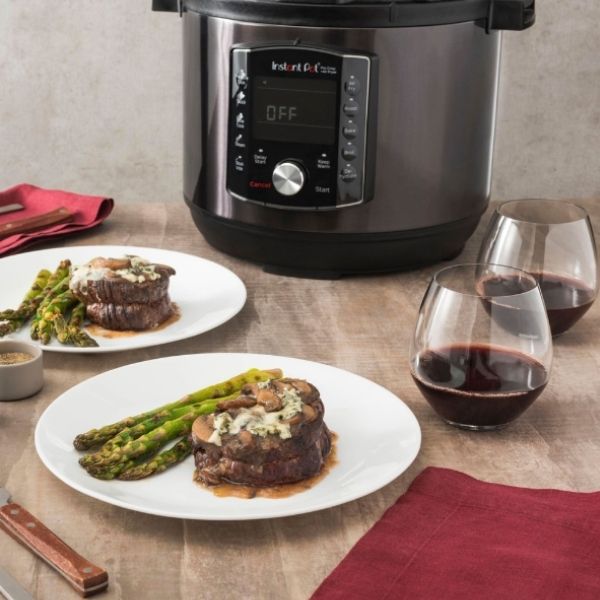 Instant Pot Multi Cooker christmas gifts for wife