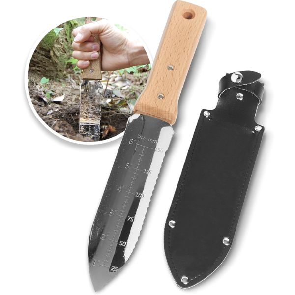 Durable Japanese stainless steel weeding knife, a thoughtful gardening gift for dad.