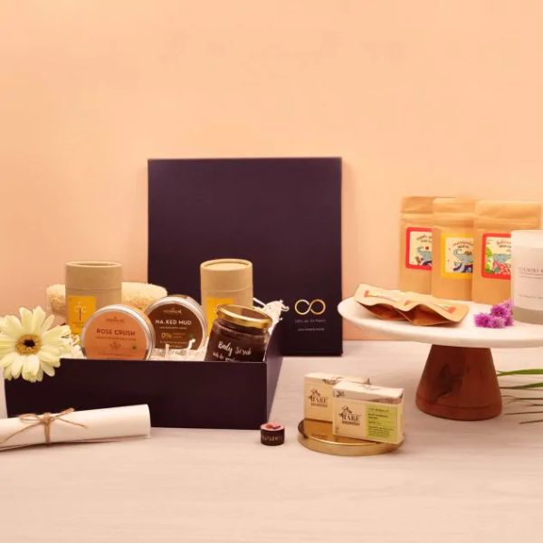 Luxe Soulful Spa Bundle, perfect for employee appreciation gifts, offers relaxation and rejuvenation.