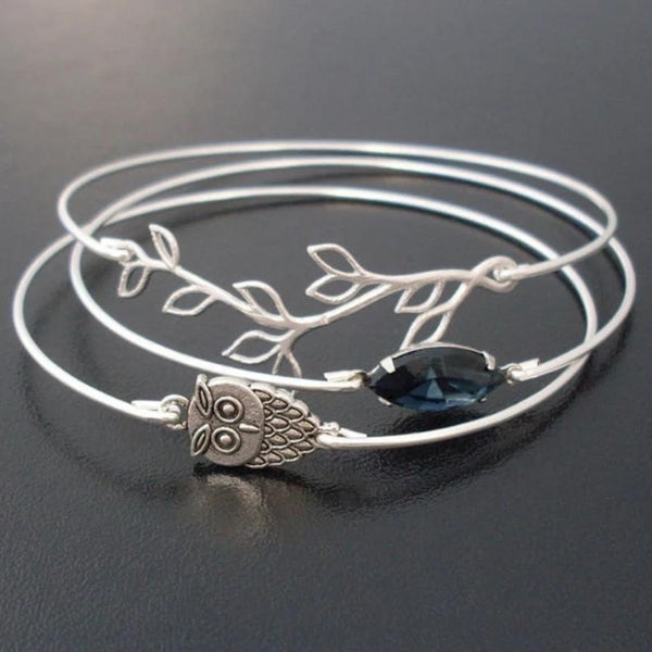 Mini Cute Owl Bracelet for Women embodies the spirit of owl gifts in a delicate accessory