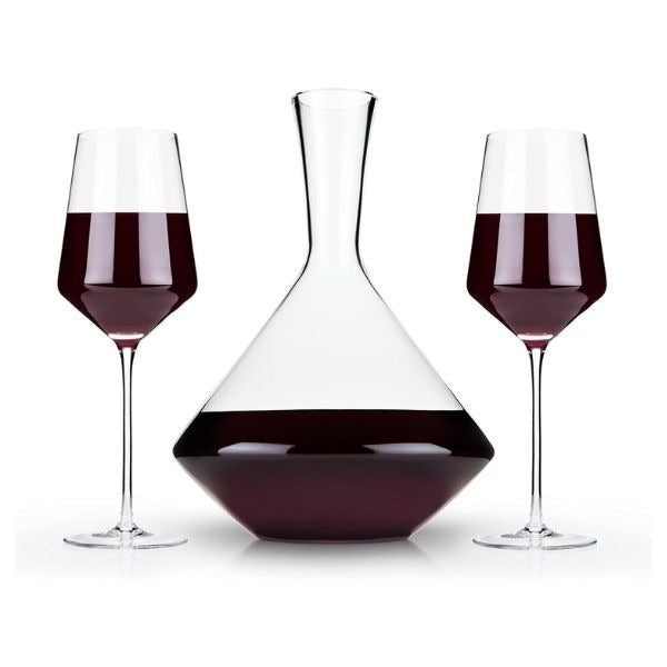 Modern Wine Decanter, a chic and practical gift for moms who appreciate fine wine, enhancing the aroma and taste of every pour.