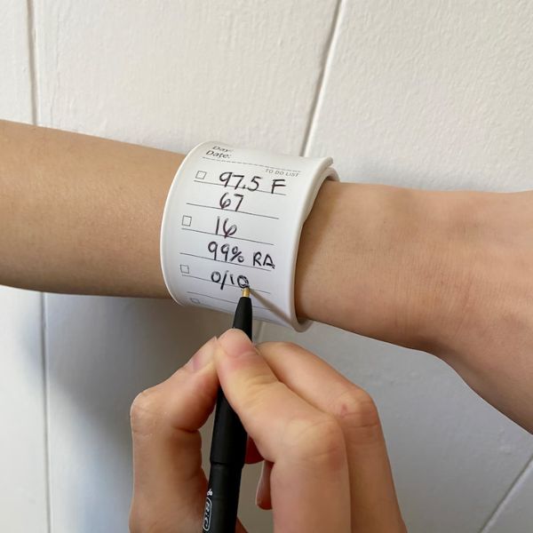 Nurse Silicone Bracelet Erasable combines style and functionality.