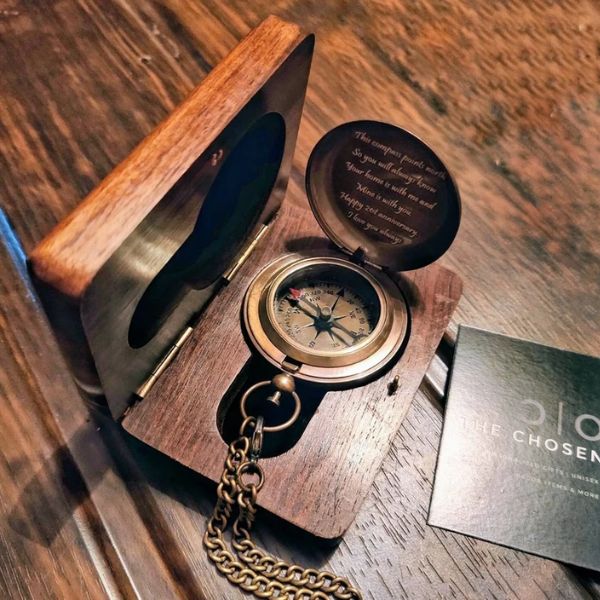 Personalized Compass makes for a thoughtful and sentimental gift for Grandpa.