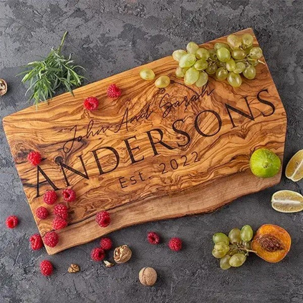A personalized cutting board, a unique and heartfelt DIY gift for mom.