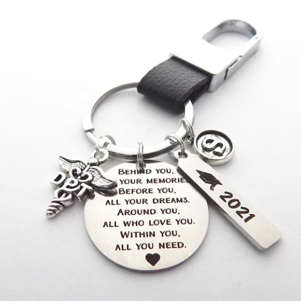 Personalized DPT Keyring is a small yet meaningful gift, celebrating the dedication of physical therapists.