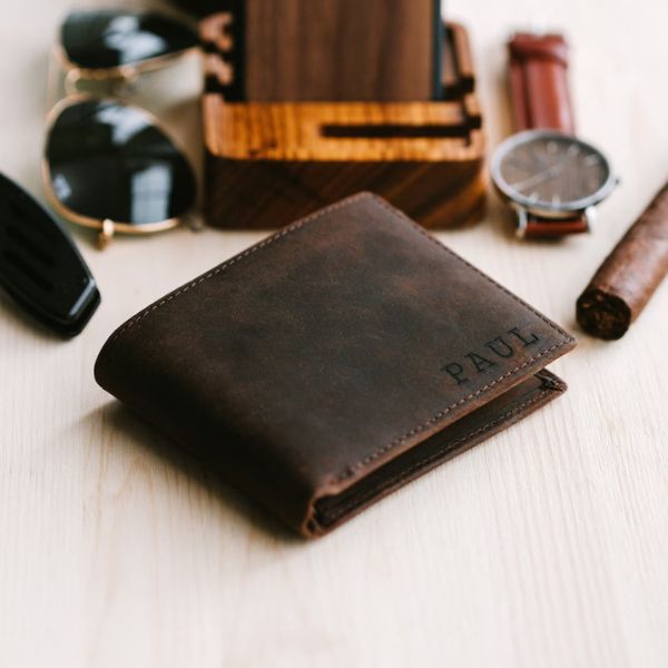 Personalized Engraved Leather Wallet - a stylish and useful grandad birthday gift.