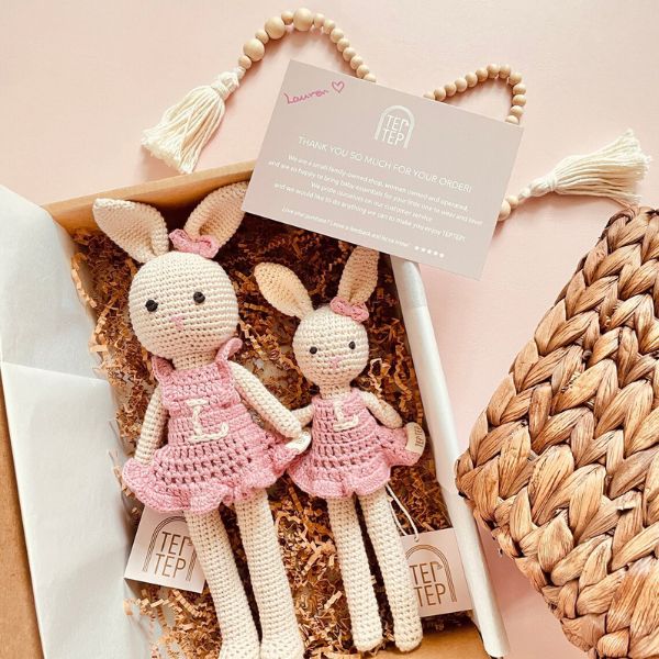 Personalized Sisters Bunnies is an adorable custom bunnies, a sweet big sister to be gift.