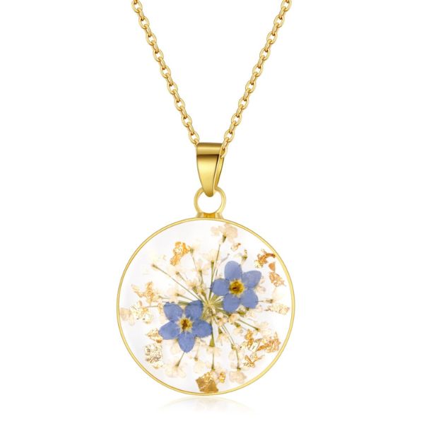 Adorn yourself with nature's beauty with the Pressed Flower Necklace - a delicate and personalized gift for any occasion.