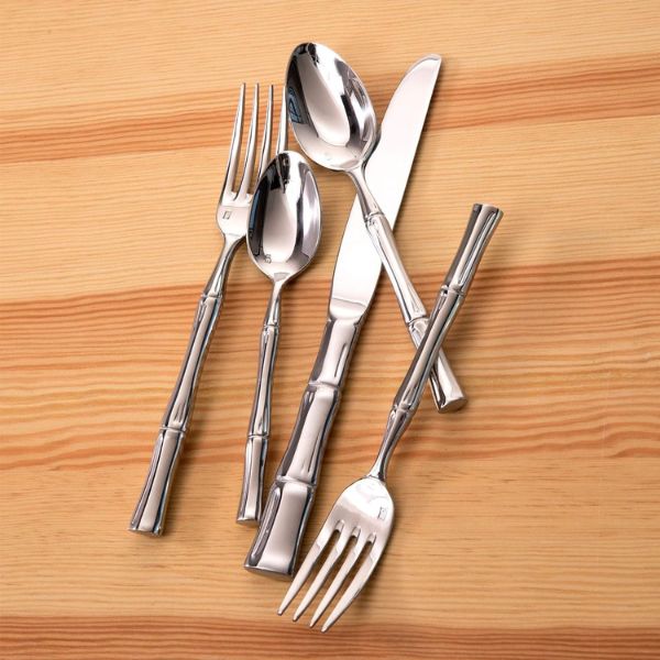 Royal Pacific Flatware Set, a sleek silver 5 year anniversary gift for modern couples.