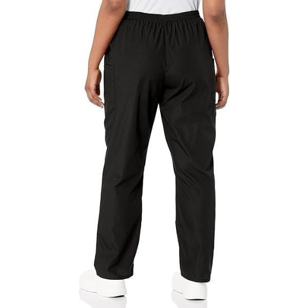 Durable scrub pants as essential wear for nurse practitioners