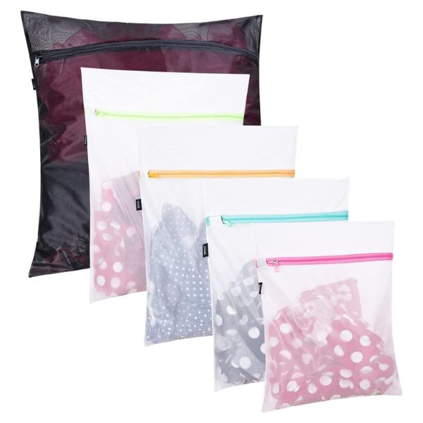 Simplify post-grad life with this Set of 5 Mesh Laundry Bag as a practical and thoughtful graduation gift.