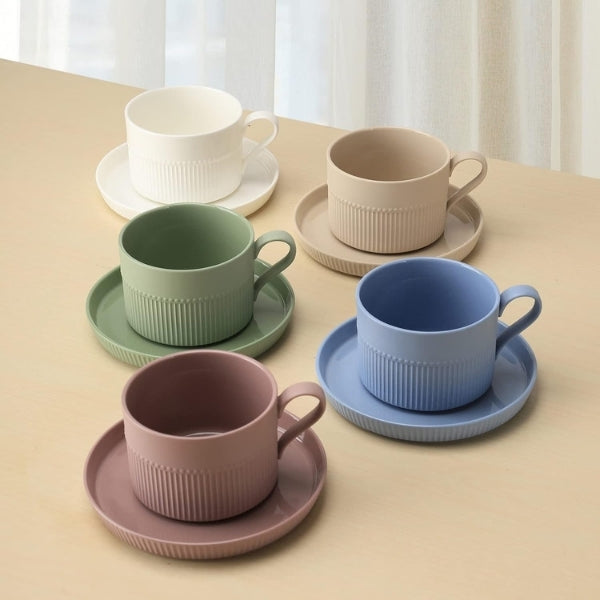 Modern Solid Color Set, a versatile tea cup and saucer gift for anyone.