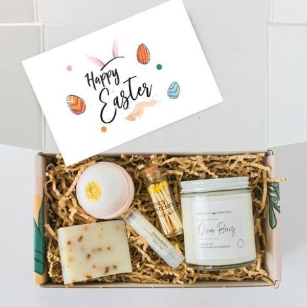 Spa Gift Box is an indulgent and relaxing Easter gift for wives.