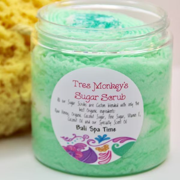 Sugar Scrub Sand Art, a colorful and exfoliating DIY gift for friends who enjoy beauty rituals.