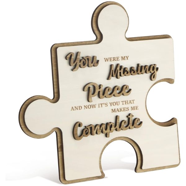 THYGIFTREE Wooden Decorative Sign, a heartwarming Valentine gift for wives, adding a personal touch to her space.
